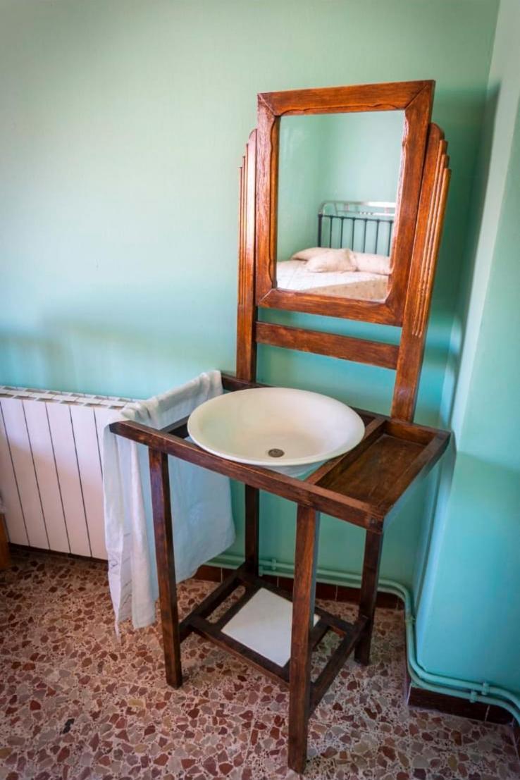 Odon Casa Rural Adela מראה חיצוני תמונה