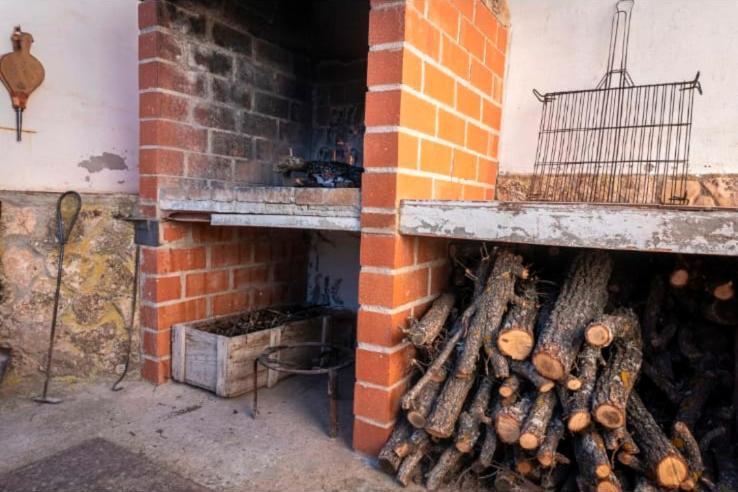 Odon Casa Rural Adela מראה חיצוני תמונה