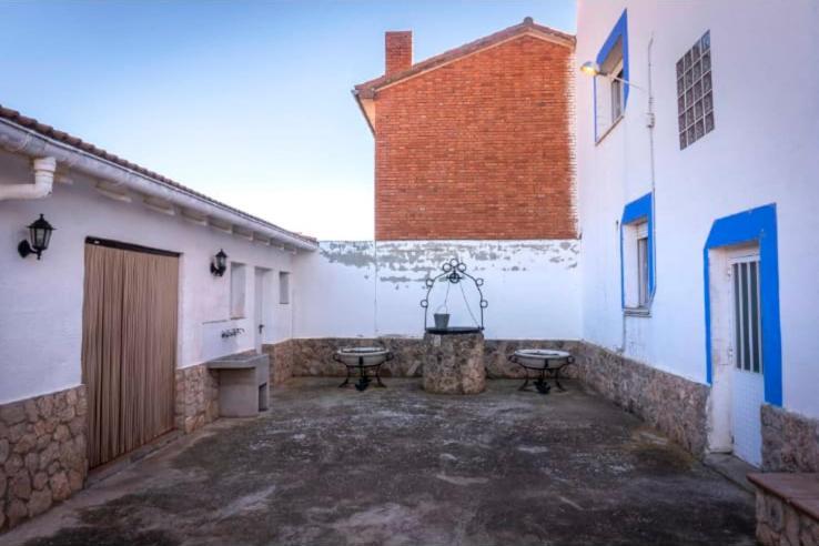 Odon Casa Rural Adela מראה חיצוני תמונה