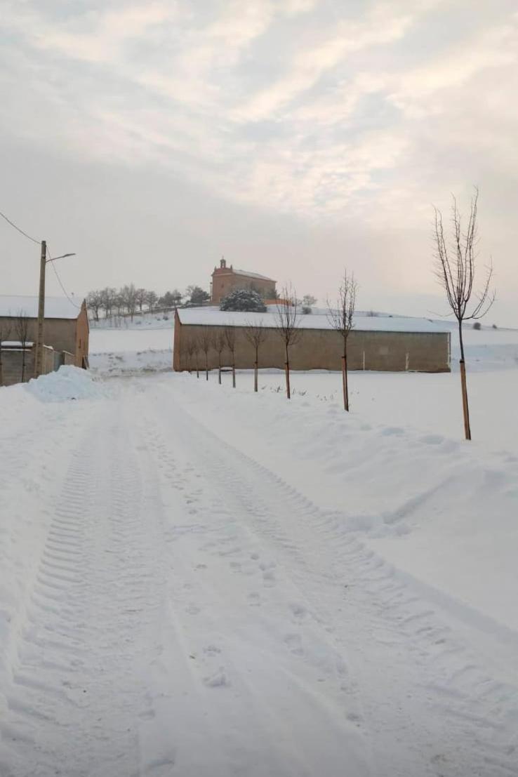 Odon Casa Rural Adela מראה חיצוני תמונה